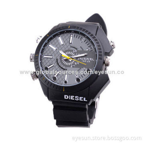 IR Spy Camera Watch, 4/8/16GB Memory, 1,920 x 1,080-pixel Resolution, 2-hour Working, 30m Waterproof